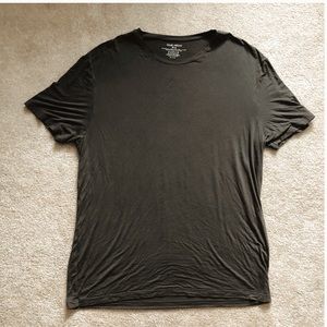 NWOT men’s grey short sleeve shirt